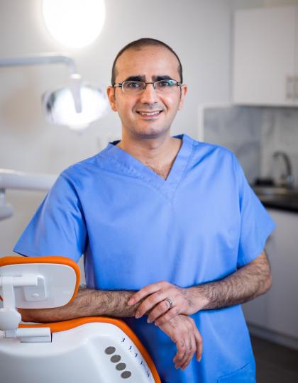 Dr. Al-Fakih Mohammed - Dental specialist, Periodontist Dr. Al-Fakih Mohammed - Dental specialist, Periodontist