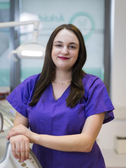 Körmendi Vivienn - Dental assistant